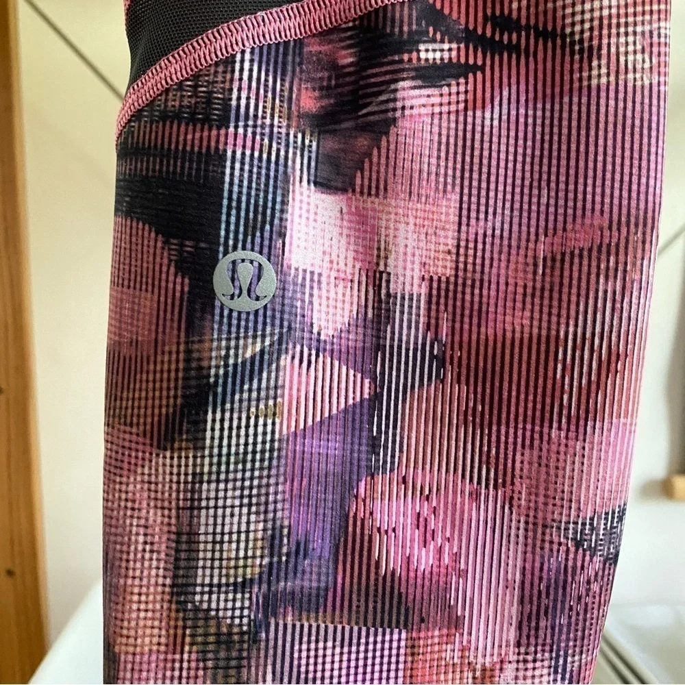 Lululemon On Pace Crop Sun Dazed Multi Pink Leggings Size 4